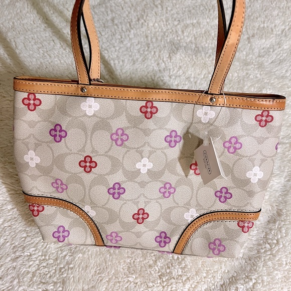 NEW! Coach Mini Tote - Picture 2 of 4